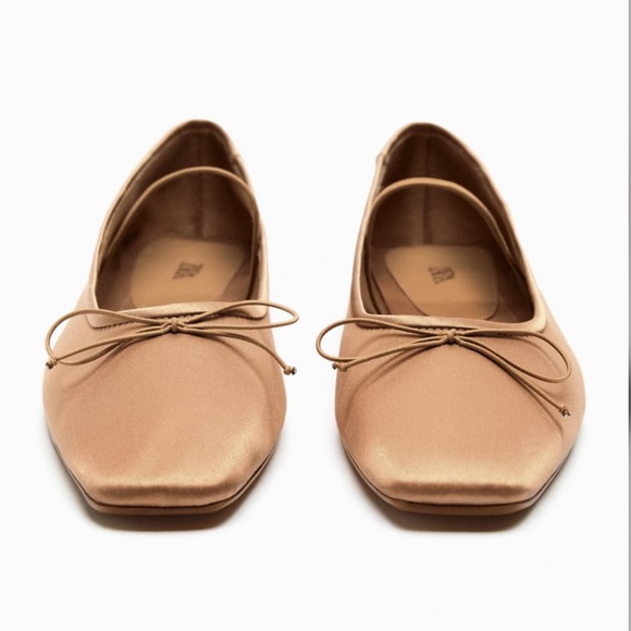 Zara SATIN EFFECT FLATS WITH BOW Size 8 US - Picture 3 of 8